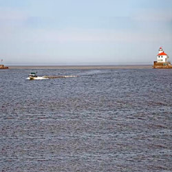 Superior Entry Lighthouse Live Cam